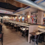 Yami Sushi Wok （running, Ad Libitum Inde
