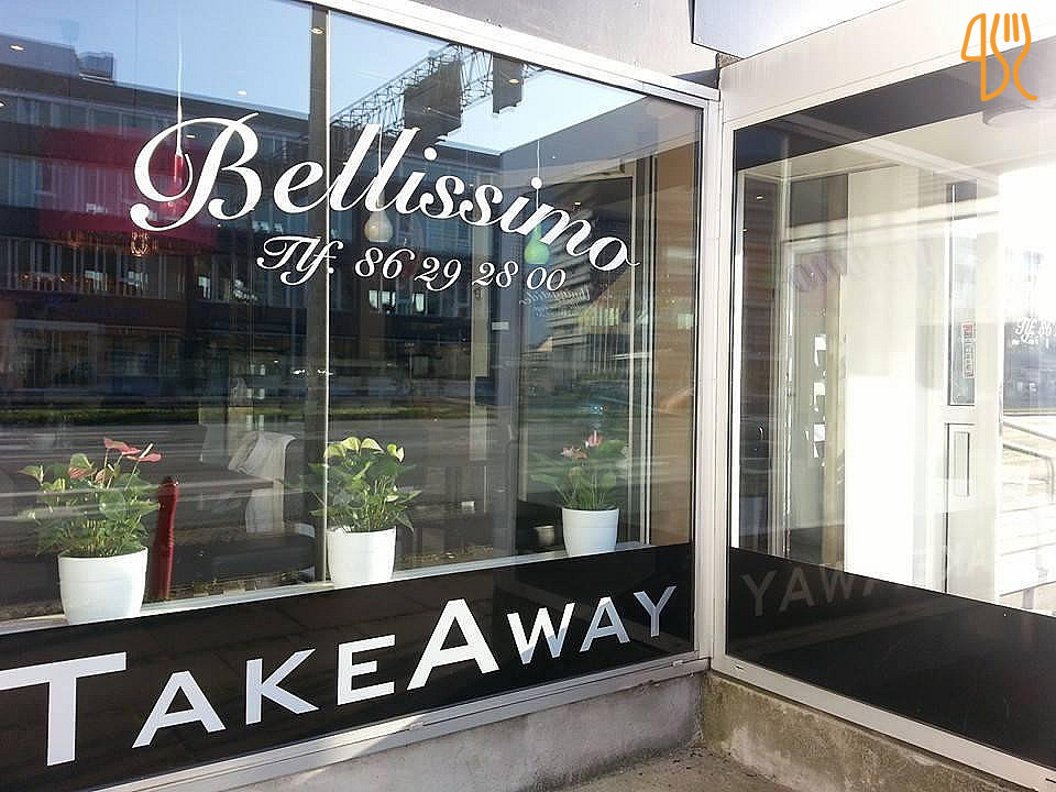 Bellissimo Pizza Udenfor
