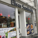 Elisas Sandwich Og Juice Udenfor