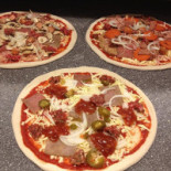 Q's Pizza Mad