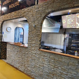 Angus N Chicken House Udenfor