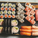 Oyisi Running Sushi Nørre Allé 72 Mad