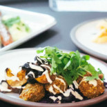 Marais Bistro. Mad