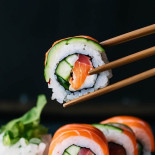 Yami Sushi Wok （running, Ad Libitum Drik