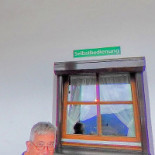 Glad Udenfor