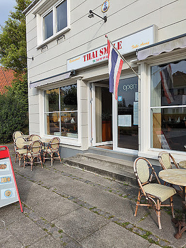 Thai Smile Udenfor
