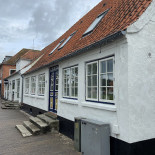Up-town Udenfor
