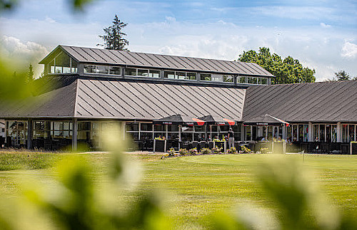 Golf Cafe Udenfor