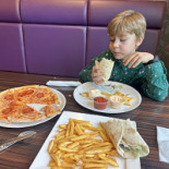 Hugo's Pizzaria Mad