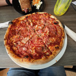 Star Pizza Mad