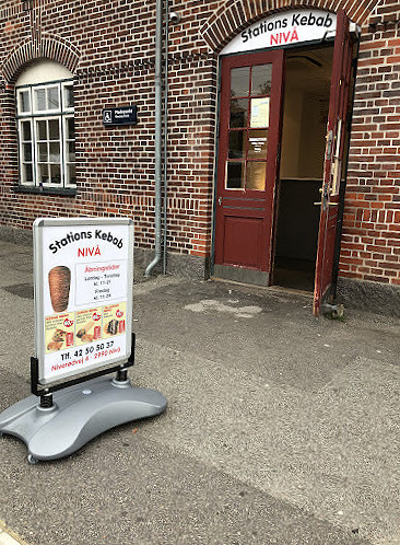Stations Kebab Nivaa Udenfor