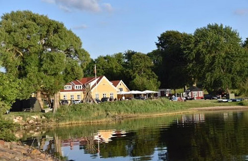Hjarbæk Kro Udenfor