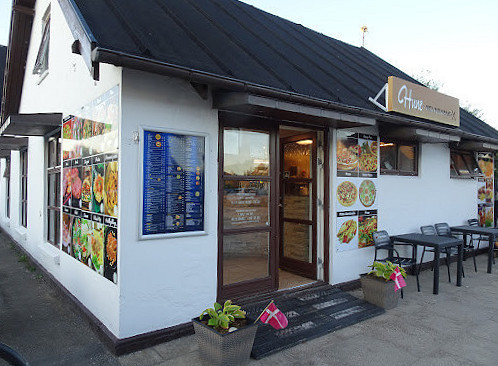 Hune Pizza Udenfor
