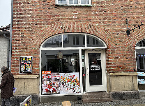 Gen Sushi Udenfor