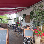 L'lefantino Udenfor