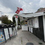 Rørvig Færgekiosk Udenfor