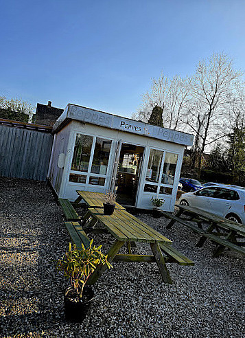 Peppes Pizza Grill Noerre Alslev Udenfor