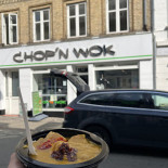Chop'n Wok Udenfor