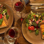 Le Petit Bistro Sinatra Mad