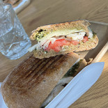 Ba'ryhl Cafe Mad