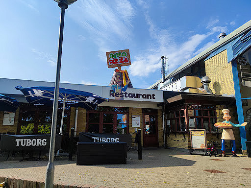 Cafe Torvet Udenfor