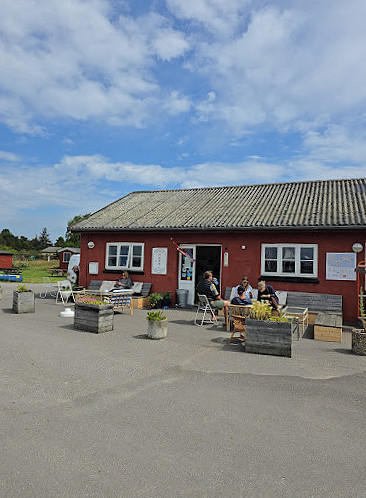 Haarboelle Havne Hoeker Udenfor