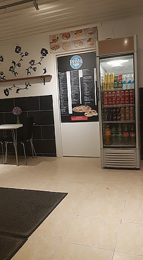 Stenstrup Pizza Udenfor
