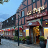 Pizzeria La Pupa Udenfor
