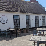 Cafe 2 Udenfor