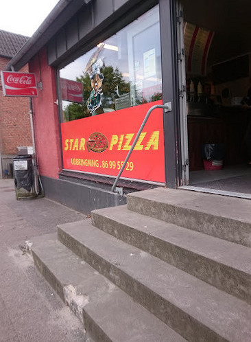 Star Pizza Udenfor