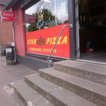 Star Pizza Udenfor