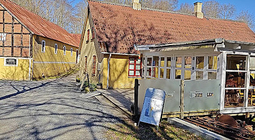 Skovmoellen Udenfor