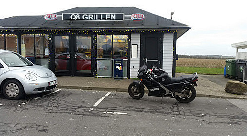 Q8 Grillen Udenfor