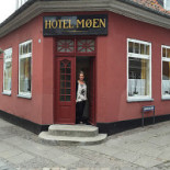 Møen Udenfor