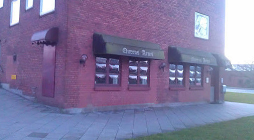 Queens Arms Udenfor