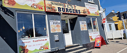 Best Burgers Udenfor