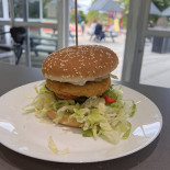 Ebel-aa Grill Mad