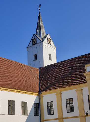 Dronninglund Slot Udenfor