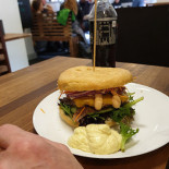 Jernbanegrillen Mad