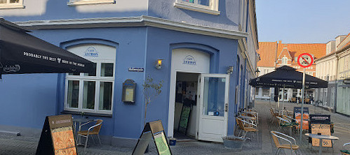 Cafe Anthon Udenfor
