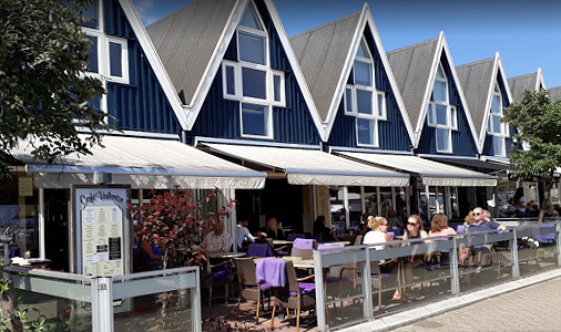 Cafe Valentin Udenfor