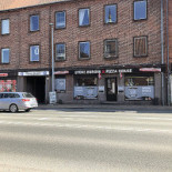 Bynes Burger Udenfor