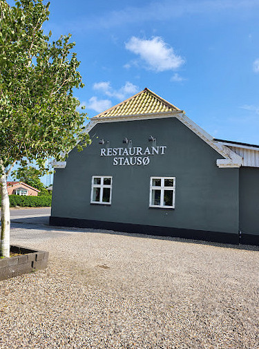Stausø Udenfor