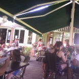 U.p. Pizza Udenfor