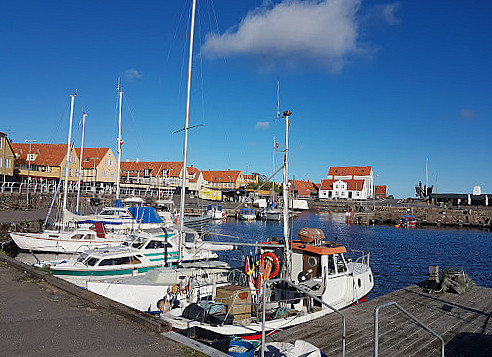 B's Fiskevaerksted Udenfor