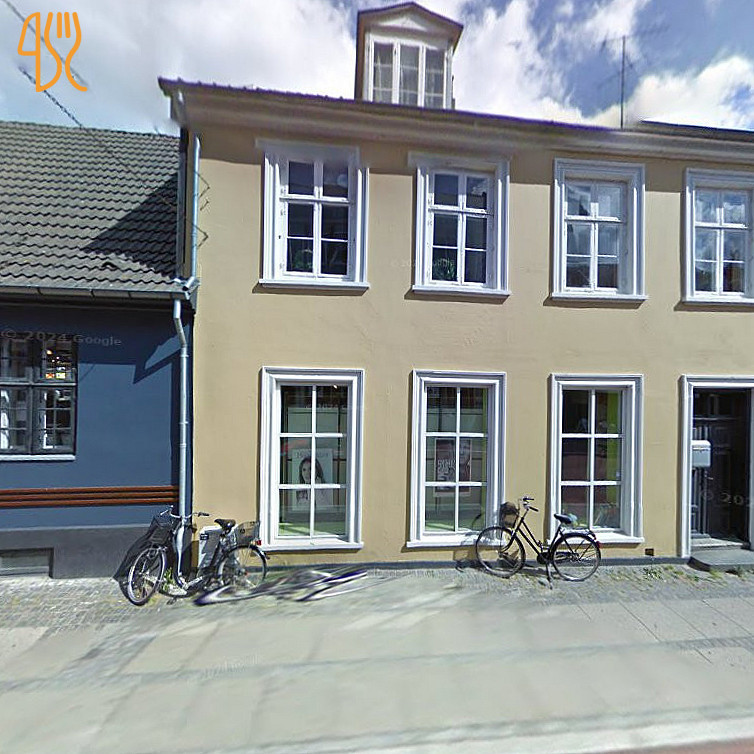 Stegepanden Sushi Udenfor