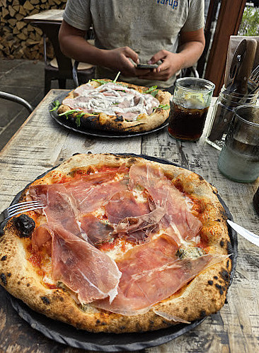 Divina Pizza Birra Mad