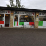Fortezza Pizza Udenfor