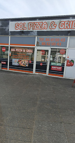 Sol Pizza Grill Udenfor