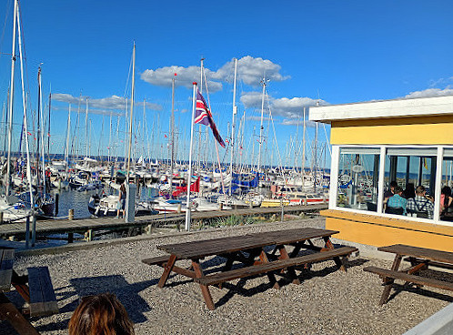 Cafe Arthur Udenfor